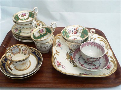 Lot 14 - A tray of tea wares