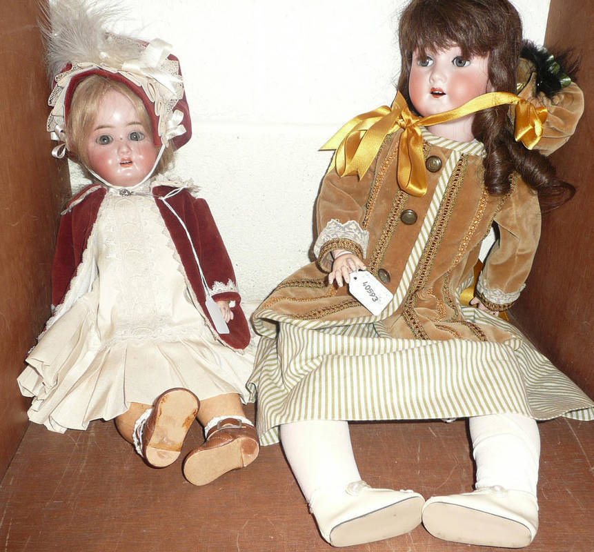 Lot 89 - Heubach Kopplesdorf bisque socket head doll impressed '250', with  replacement wig, sleeping...