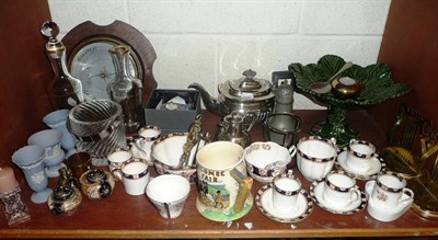 Lot 100 - Doulton Widdicombe Fair musical mug, barometer and sundry (on two shelves)