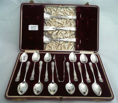 Lot 217 - Cased silver spoon set