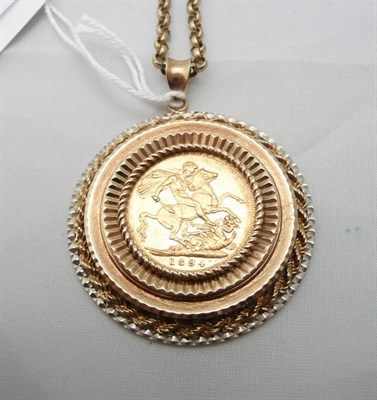 Lot 275 - A gold sovereign mounted with a chain