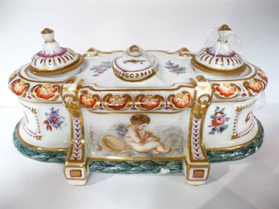 Lot 346 - Italian porcelain inkwell