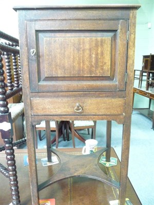 Lot 449 - Georgian pot cupboard