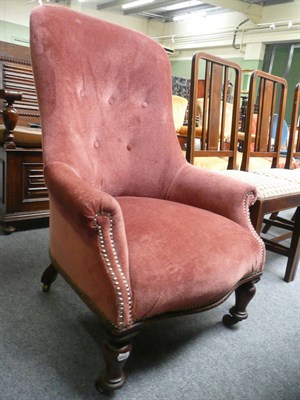 Lot 503 - Victorian mahogany slipper-back armchair