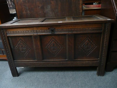 Lot 518 - Panelled oak kist