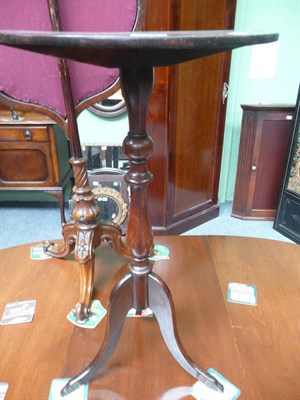 Lot 535 - Rosewood tripod table