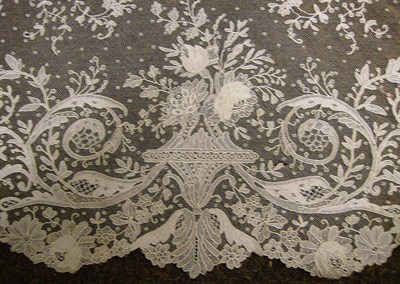 Lot 1038 - A Length Of 19th Century Brussels Lace