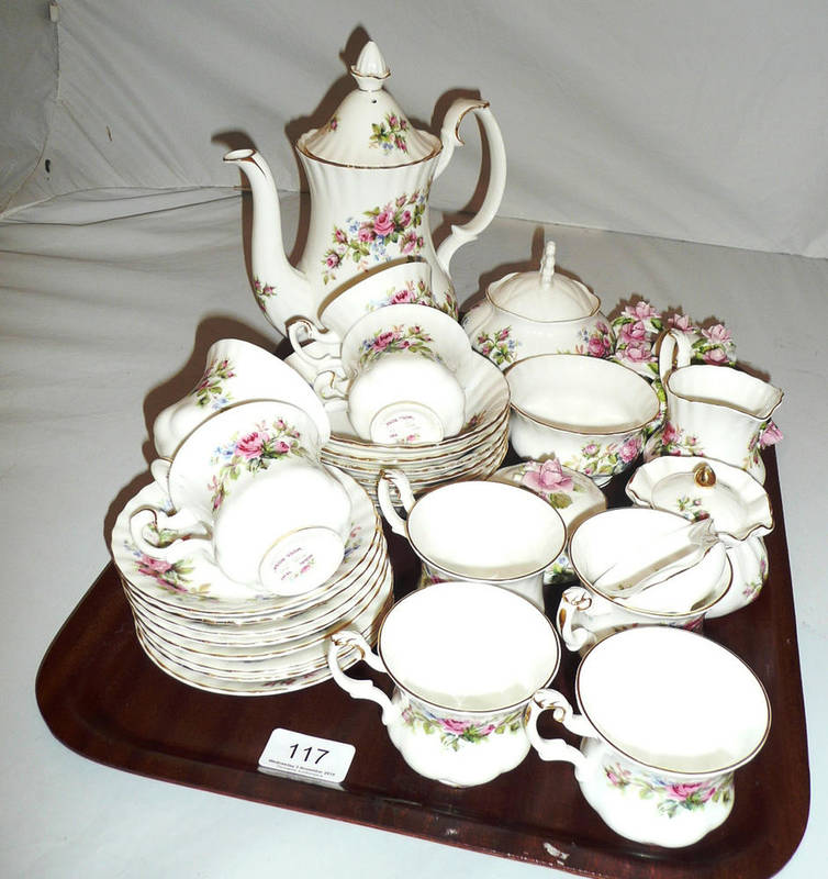 Royal albert moss shop rose tea set