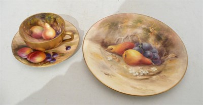 Lot 134 - A Worcester fruit study trio signed Ricketts, Hale and Rushton