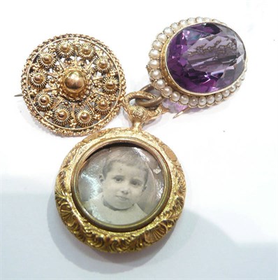 Lot 190 - An amethyst and seed pearl brooch, a locket and a brooch