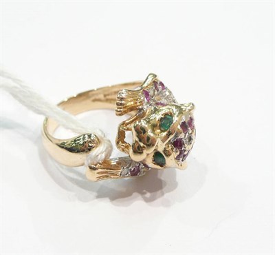 Lot 419 - A ruby, diamond, emerald panther ring (a.f.)