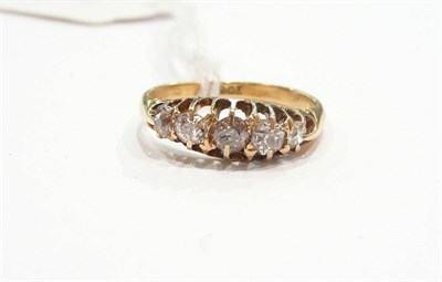 Lot 435 - Five stone diamond ring