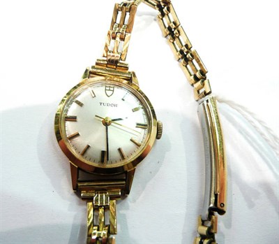 Lot 459 - A Tudor 9 carat gold-cased lady's wristwatch with plated bracelet