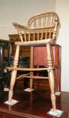 Lot 583 - Windsor-style child's high chair