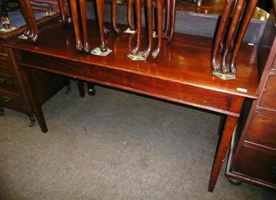 Lot 678 - Mahogany serving table