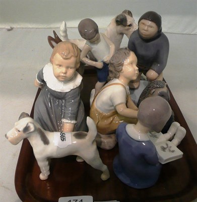 Lot 174 - A tray of B & G figures and animal subjects (10)