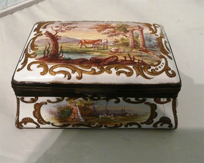 Lot 329 - A 19th century enamel snuff box with cattle and ruins