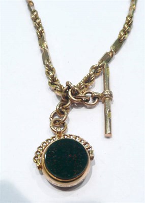 Lot 444 - A 9 carat gold fob chain with a bloodstone seal