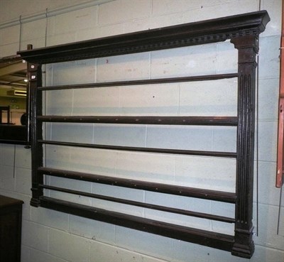 Lot 540 - A painted dresser rack