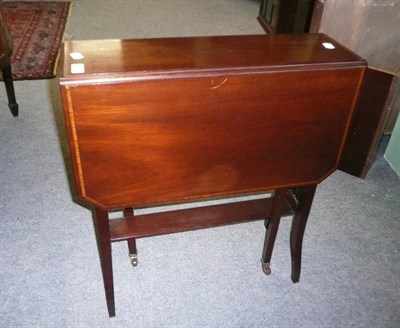 Lot 542 - Edwardian mahogany Sutherland table