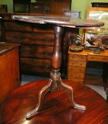 Lot 603 - Elm tripod table