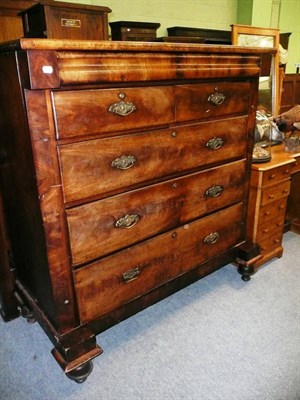 Lot 612 - Victorian mahogany chest