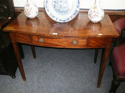 Lot 649 - 19th century mahogany single drawer side table