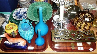 Lot 8 - Tray of assorted pottery and a tray of plated wares, etc