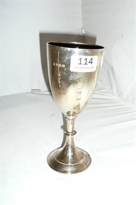 Lot 114 - A silver trophy cup