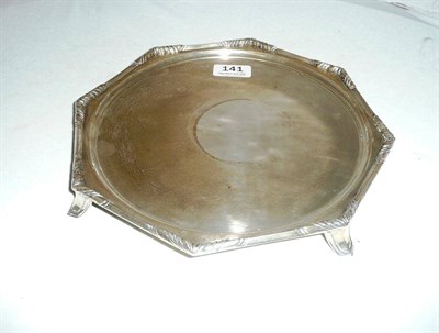 Lot 141 - A silver salver, Birmingham 1935, approximately 24oz