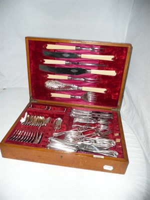 Lot 183 - A part canteen of feather pattern plate cutlery with carving set