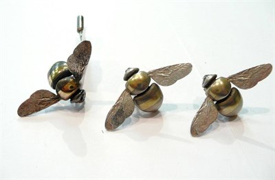 Lot 196 - A silver bumblebee stick pin and earring set