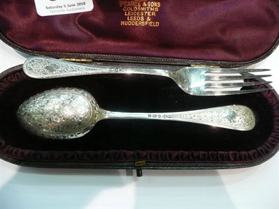 Lot 382 - Silver cased bright cut spoon and fork ensuite