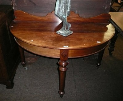 Lot 656 - D-shaped side table on turned legs