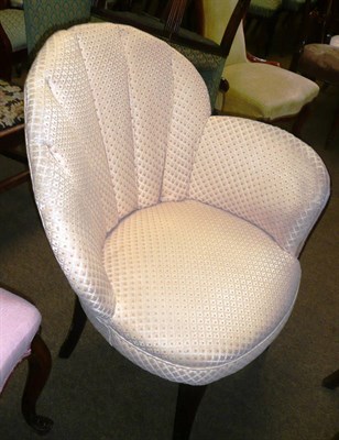 Lot 685 - Art Deco upholstered chair