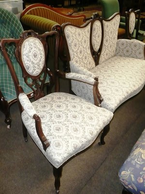 Lot 693 - Victorian three piece suite