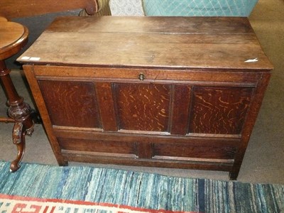 Lot 696 - 18th century oak dower chest