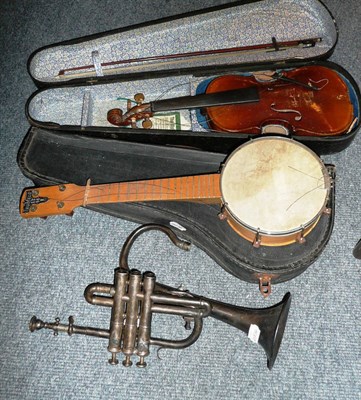 Lot 52 - Cased violin, ukulele banjo and trumpet (a.f.)