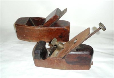 Lot 165 - A Norris A14 Steel Smoothing Plane, with rosewood infill, the brass lever cap stamped 'Norris...