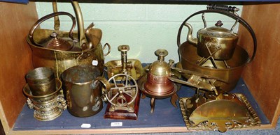 Lot 173 - Brassware including coal scuttle, jam pan, kettle, chamber sticks, table bell, kettle on stand...