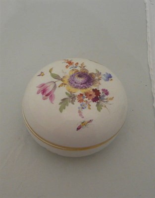 Lot 383 - Hand painted Meissen box and cover