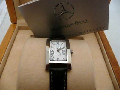 Lot 565 - A lady's stainless steel wristwatch 'Mercedes Benz'