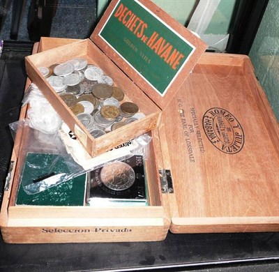 Lot 592 - A quantity of coins in two cigar boxes