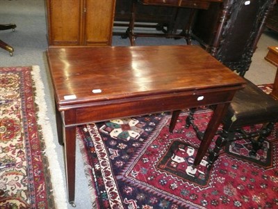 Lot 697 - George III fold over tea table