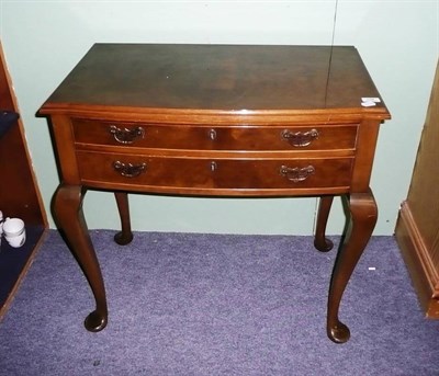 Lot 798 - Walnut canteen of cutlery