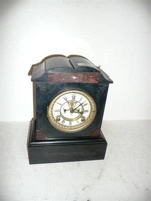 Lot 20 - Black slate mantel clock