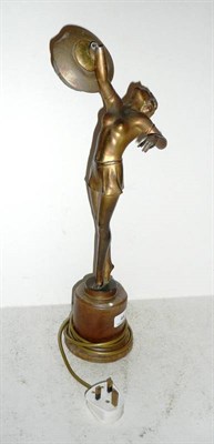 Lot 44 - An Art Deco figural lamp