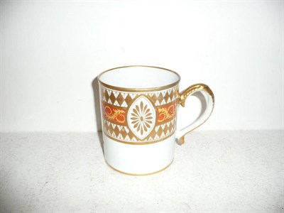 Lot 123 - 19th century gilt decorated porters mug