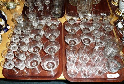 Lot 172 - A quantity of glass on three trays