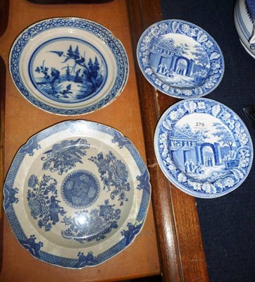 Lot 279 - Four 19th century blue and white Spode plates, two Delft plates decorated in the Chinese style with